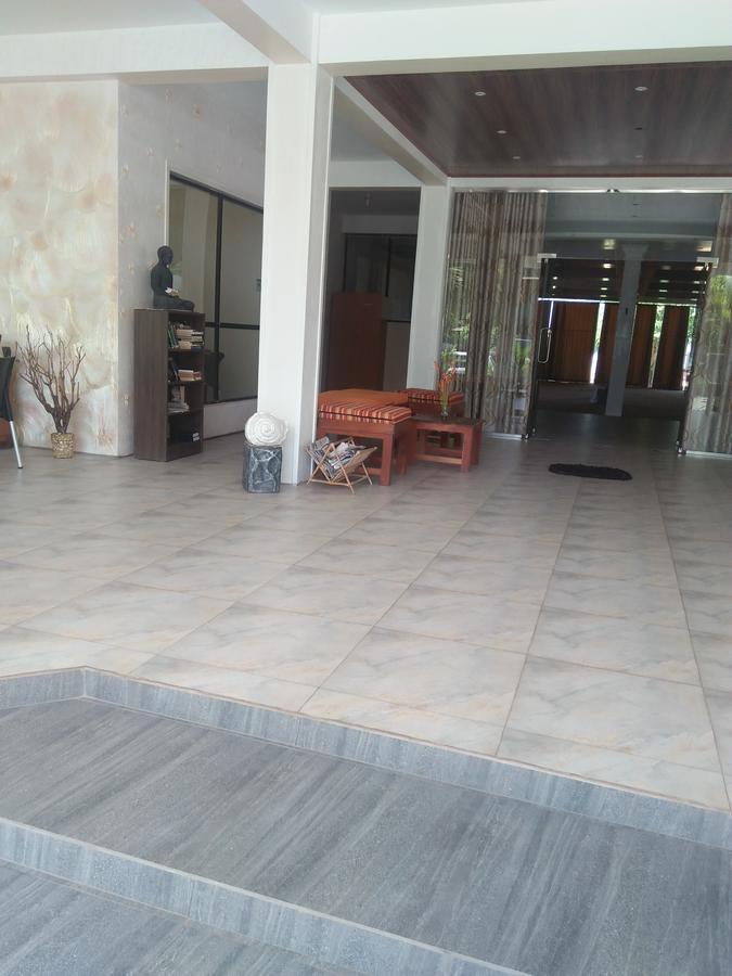 Green Shadows Beach Hotel Ваддува Екстер'єр фото